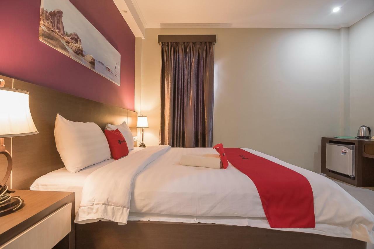 Reddoorz Plus @ Tanjung Pandan Belitung 2 Extérieur photo