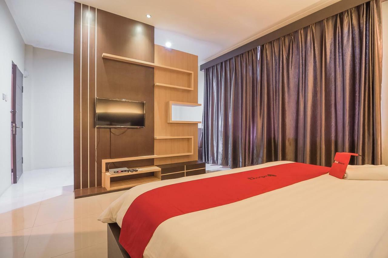 Reddoorz Plus @ Tanjung Pandan Belitung 2 Extérieur photo