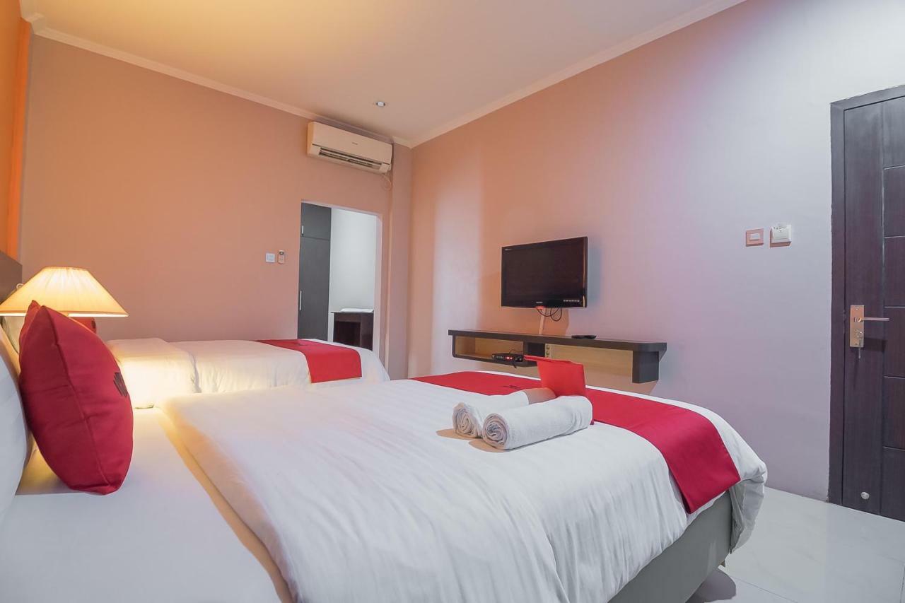 Reddoorz Plus @ Tanjung Pandan Belitung 2 Extérieur photo